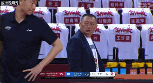 cba教练骂裁判视频（篮球教练骂裁判）  第5张