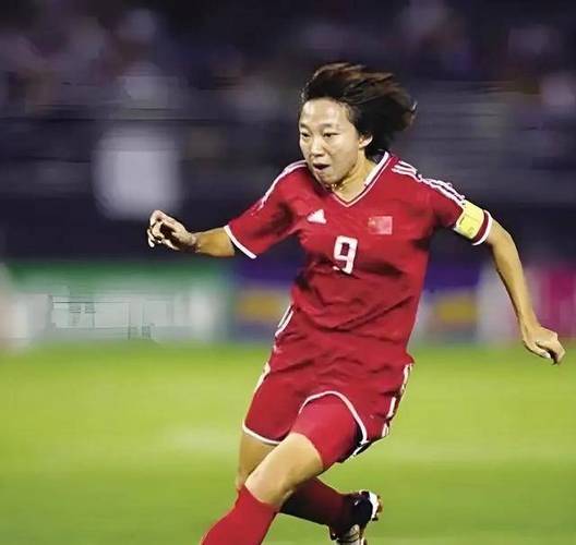 中国足球队员拿过金球奖么,中国足球队拿过金牌吗? 第4张 中国足球队员拿过金球奖么,中国足球队拿过金牌吗? 第4张