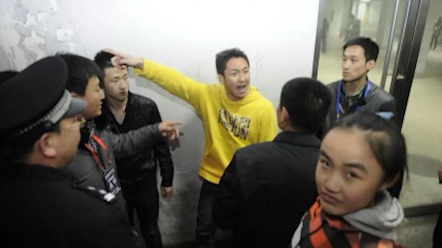 cba主教练观众冲突(cba主教练挑战规则) 第5张 cba主教练观众冲突(cba主教练挑战规则) 第5张
