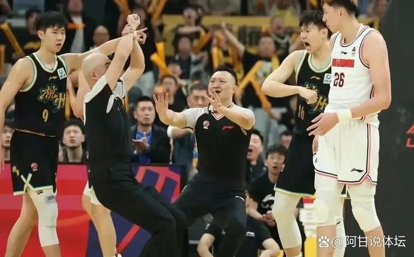 为什么cba罚球不准,为什么cba罚球不站5个人? 第3张 为什么cba罚球不准,为什么cba罚球不站5个人? 第3张